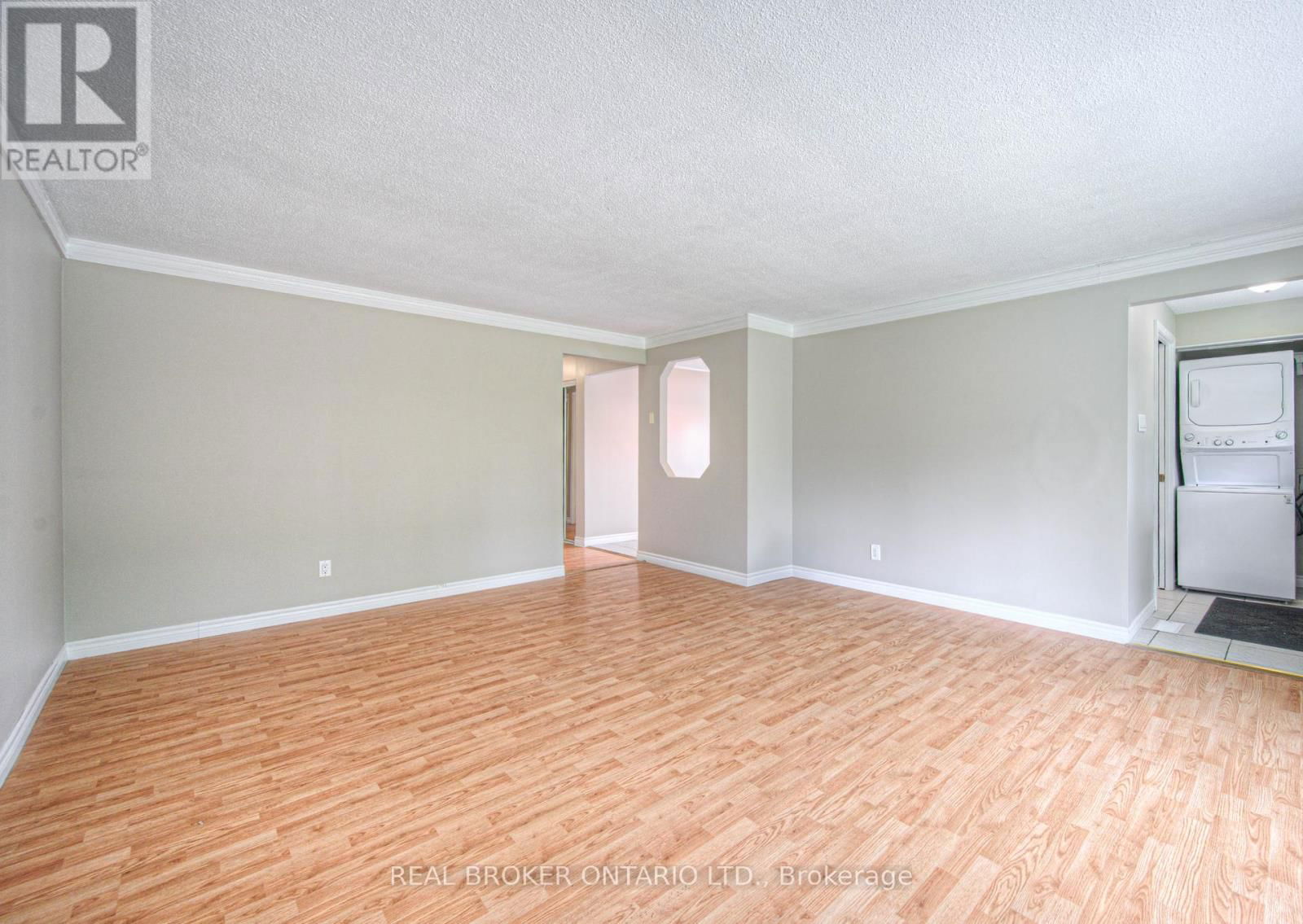 119 KINGSWOOD DRIVE Image 15