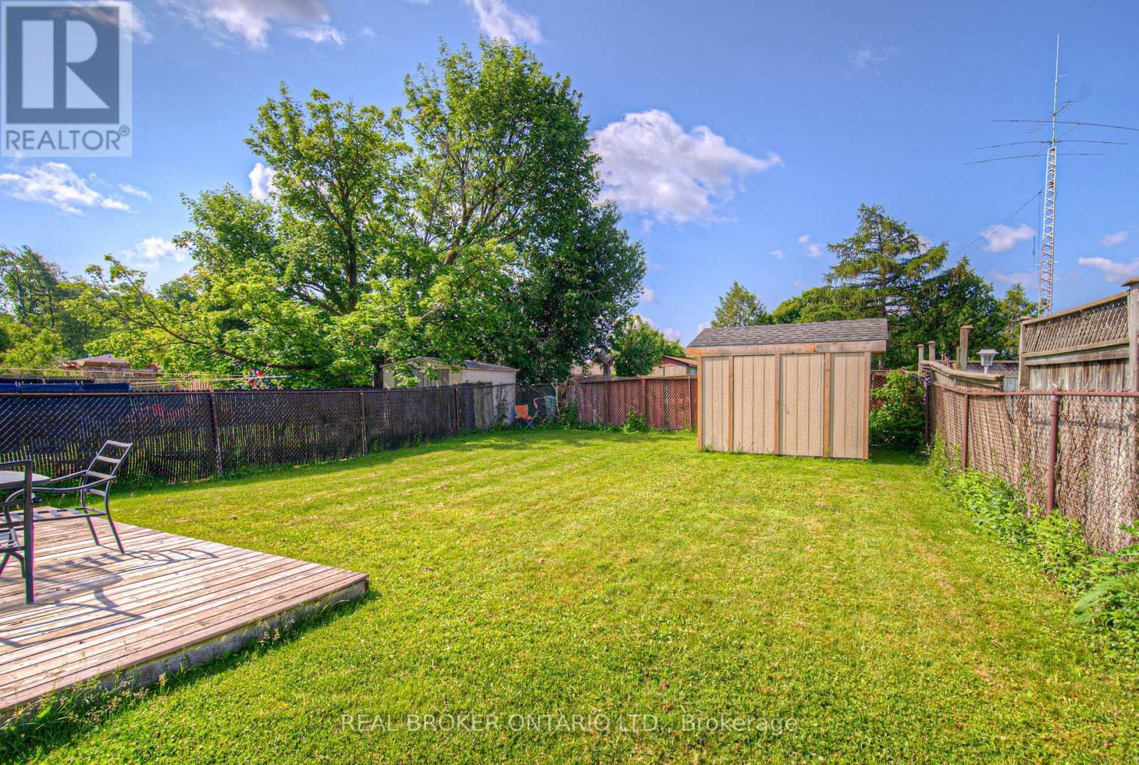 119 KINGSWOOD DRIVE Image 22
