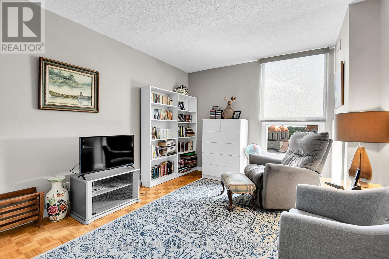 810 - 2951 RIVERSIDE DRIVE Image 23