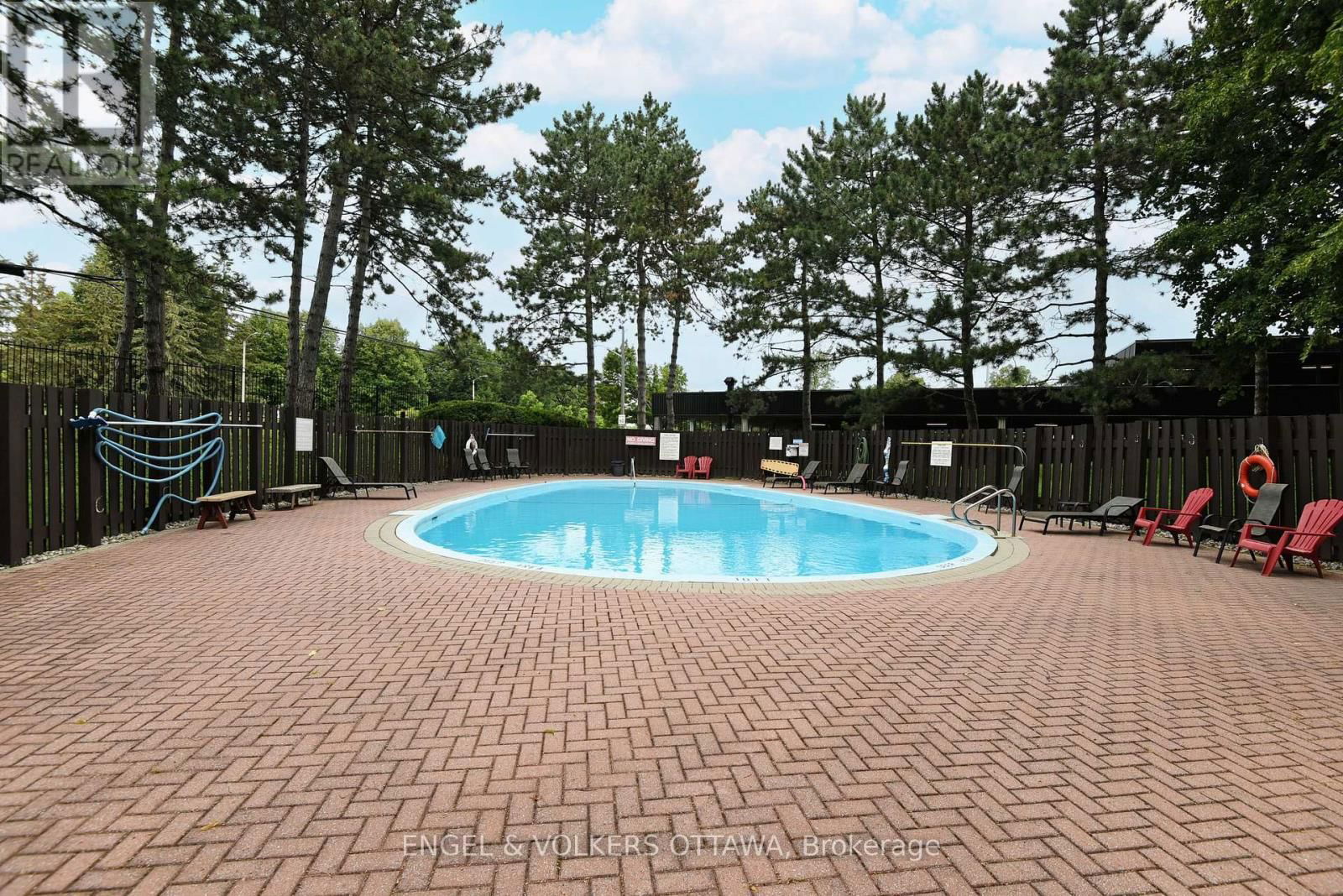 810 - 2951 RIVERSIDE DRIVE Image 29