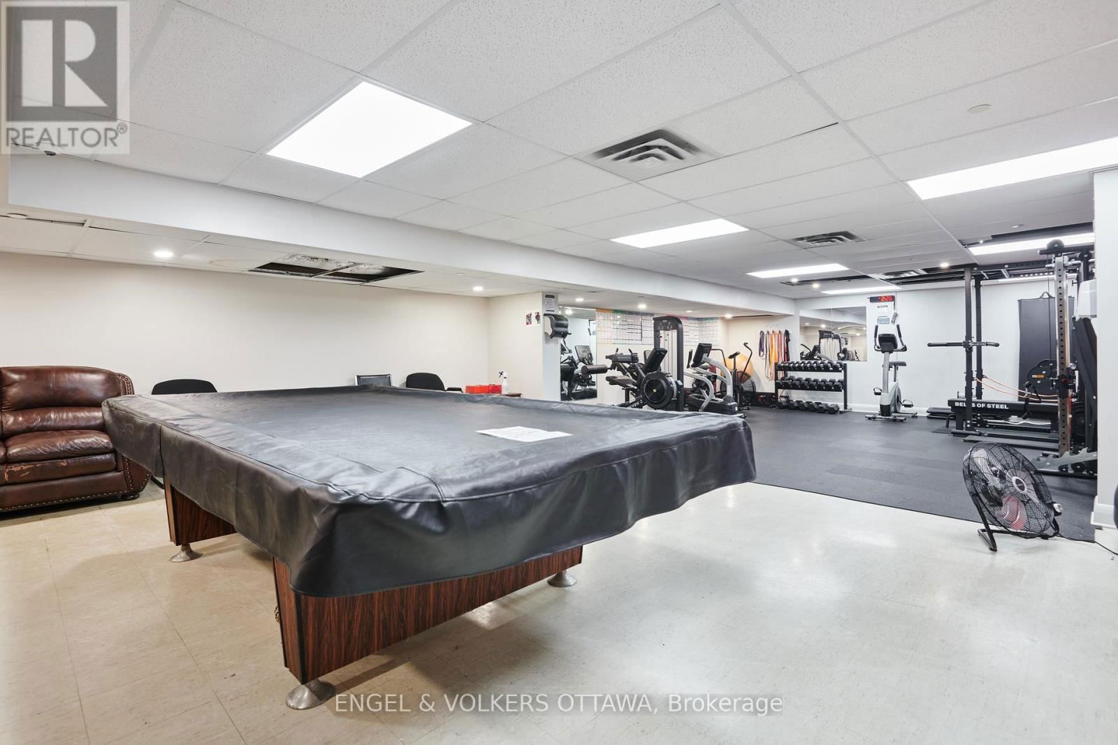 810 - 2951 RIVERSIDE DRIVE Image 31