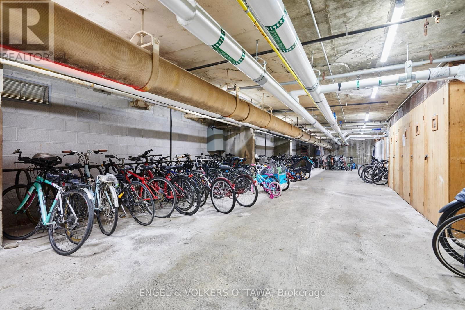 810 - 2951 RIVERSIDE DRIVE Image 33