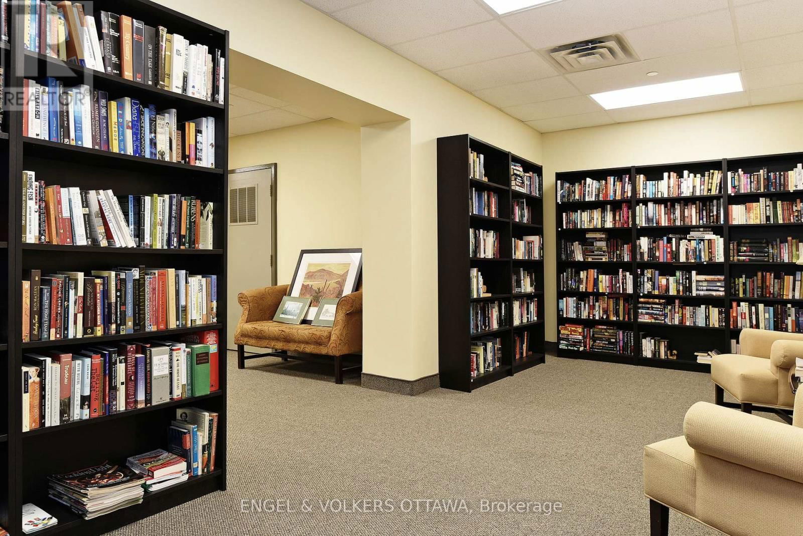 810 - 2951 RIVERSIDE DRIVE Image 34