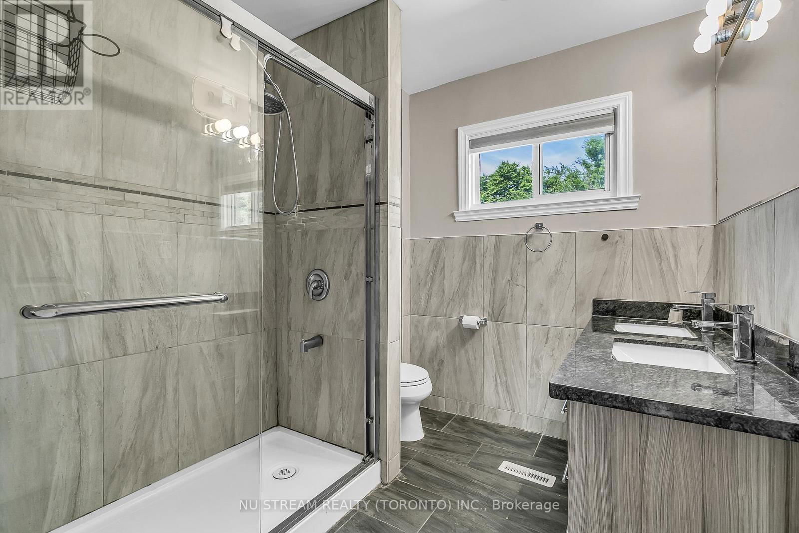 427 INDIAN ROAD Image 20
