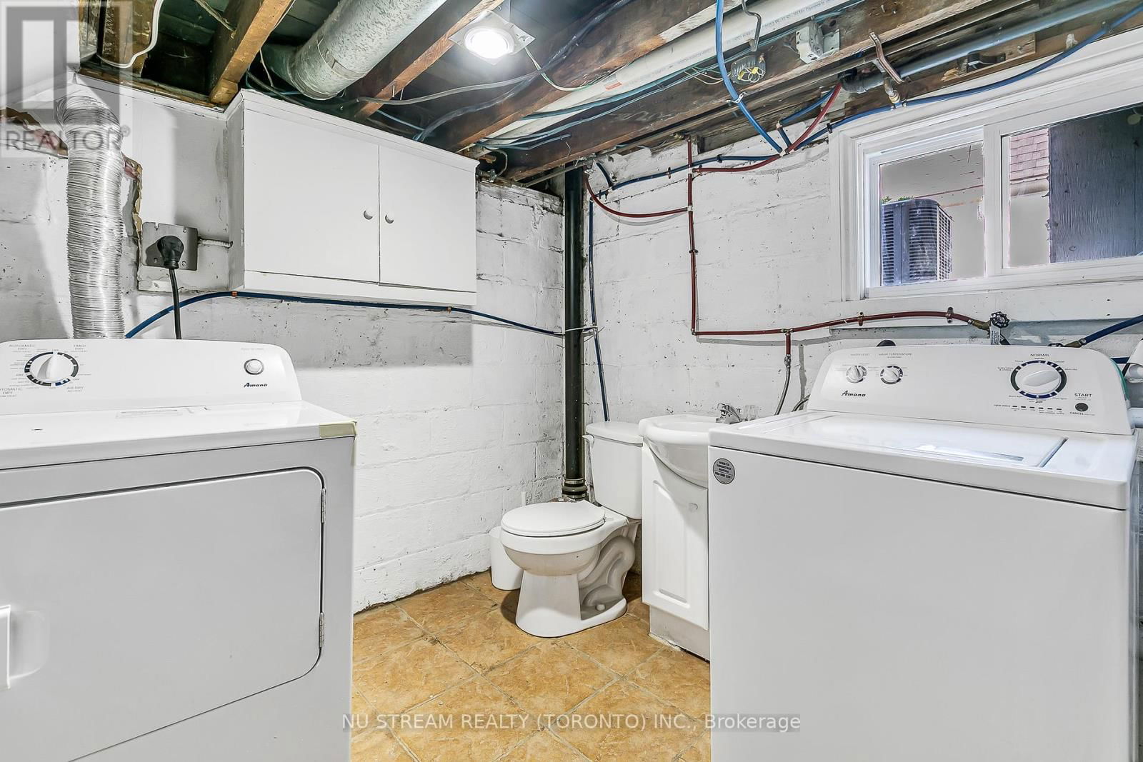 427 INDIAN ROAD Image 27