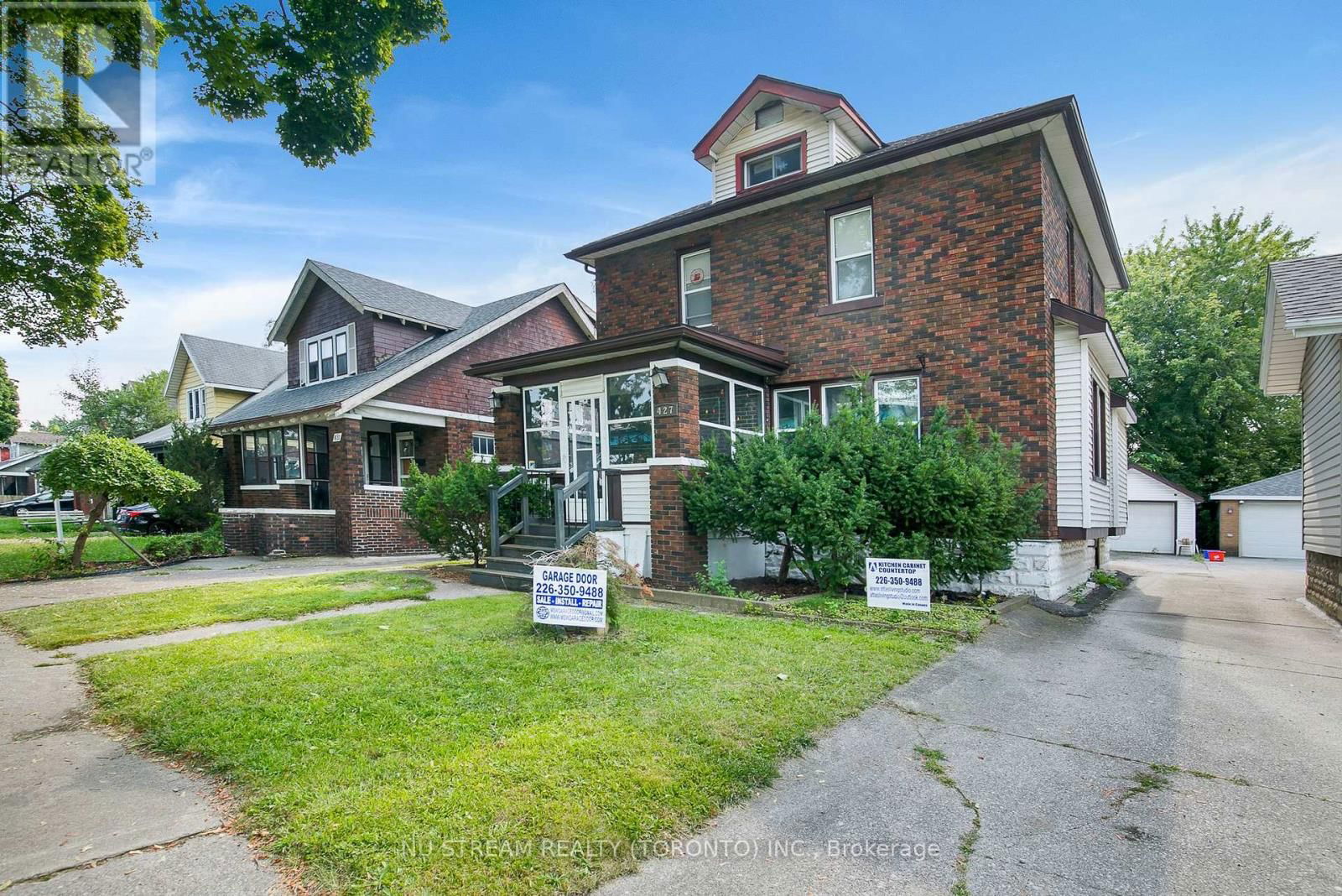 427 INDIAN ROAD Image 34