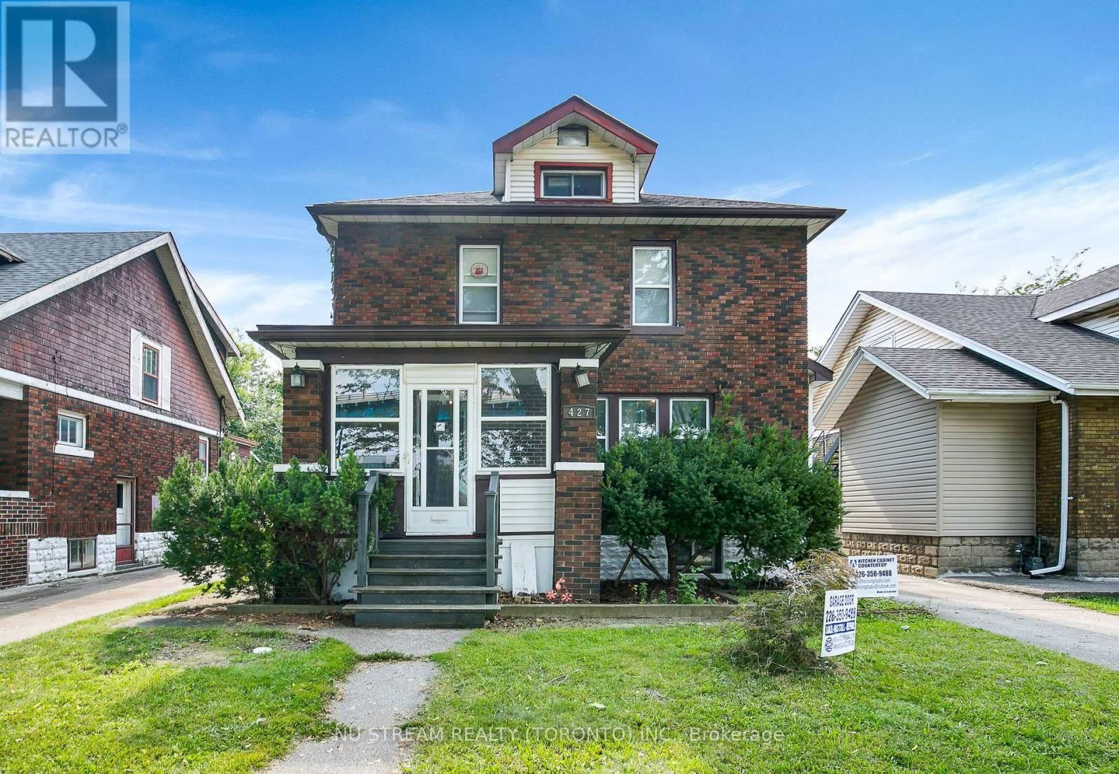 427 INDIAN ROAD Image 35