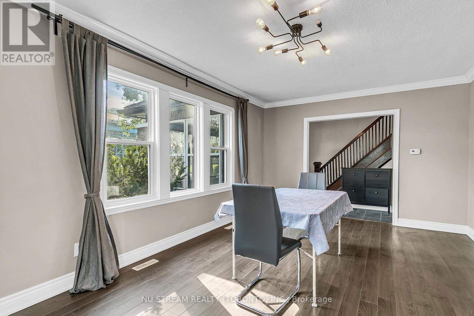 427 INDIAN ROAD Image 6