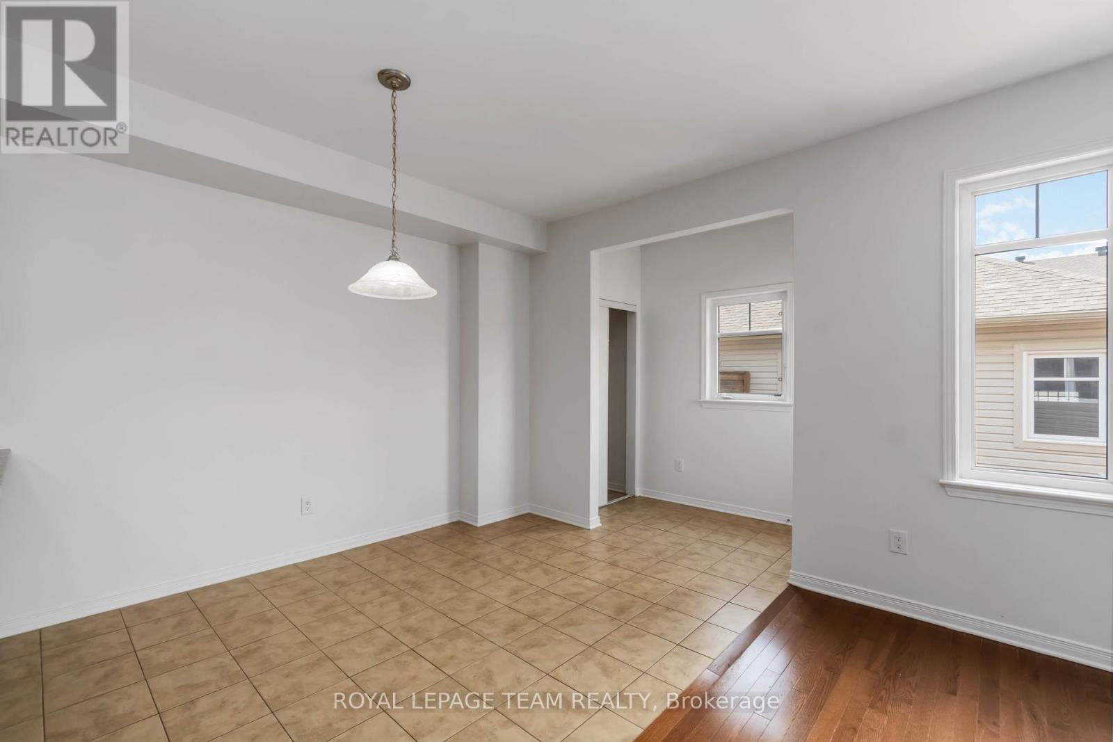 349 SWEETFLAG STREET Image 13