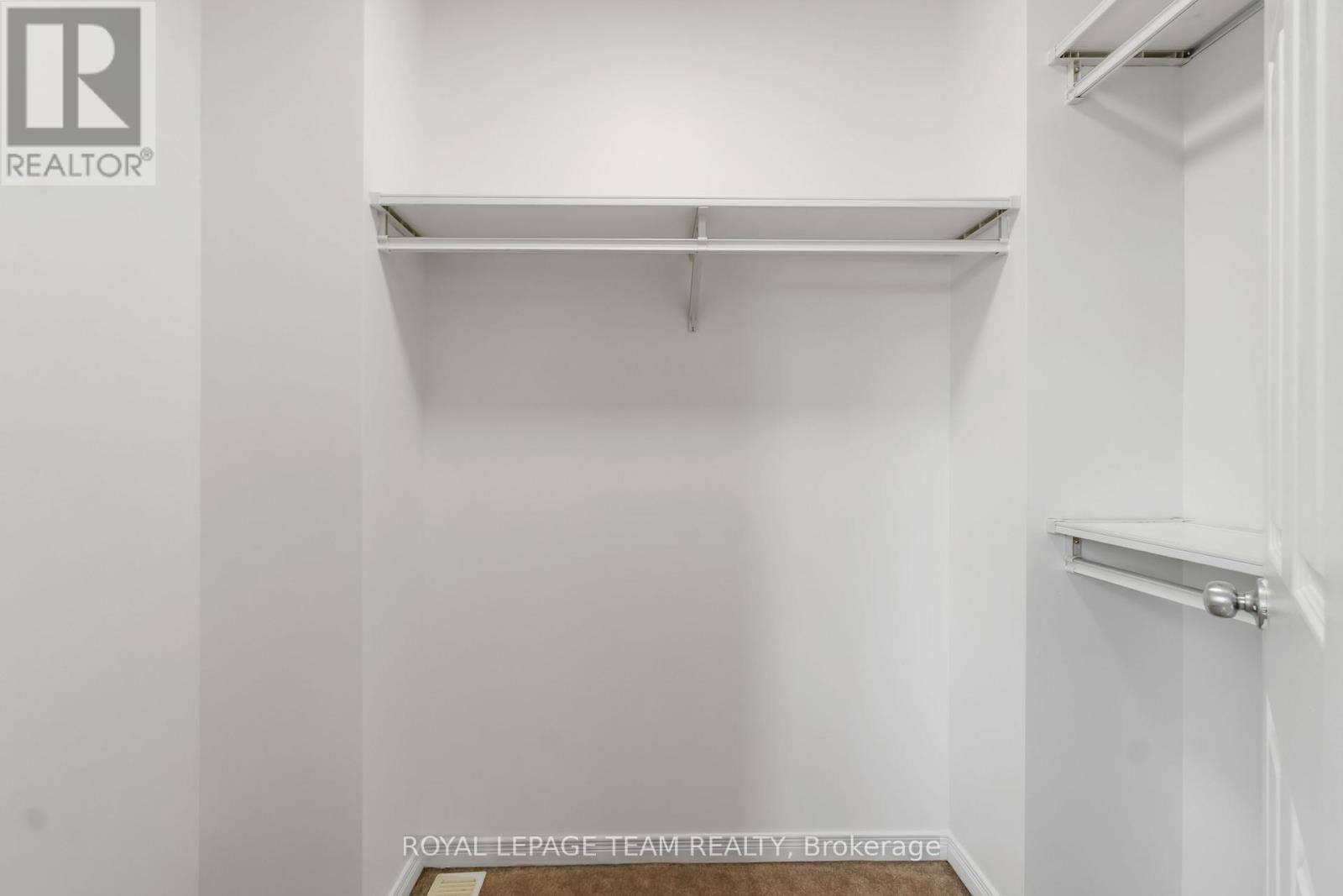 349 SWEETFLAG STREET Image 21