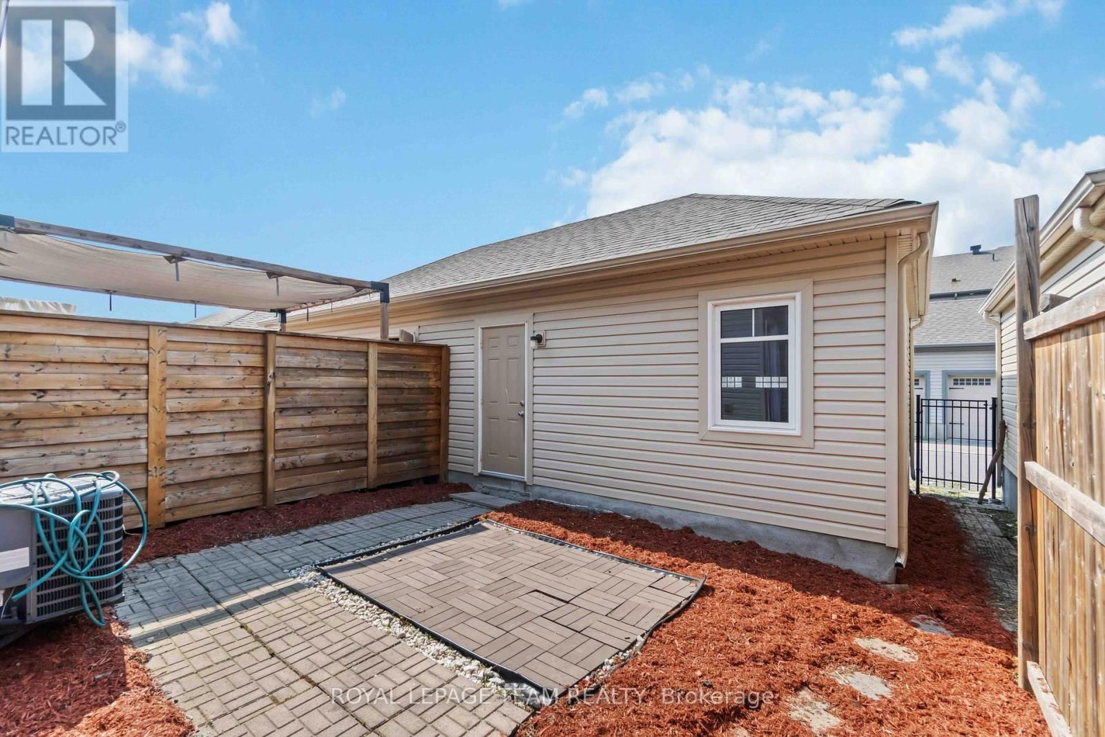 349 SWEETFLAG STREET Image 26
