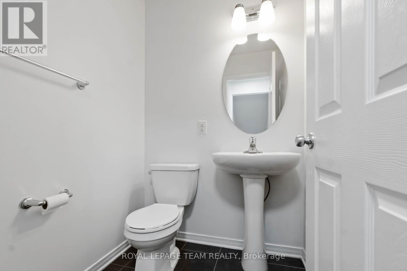 349 SWEETFLAG STREET Image 7