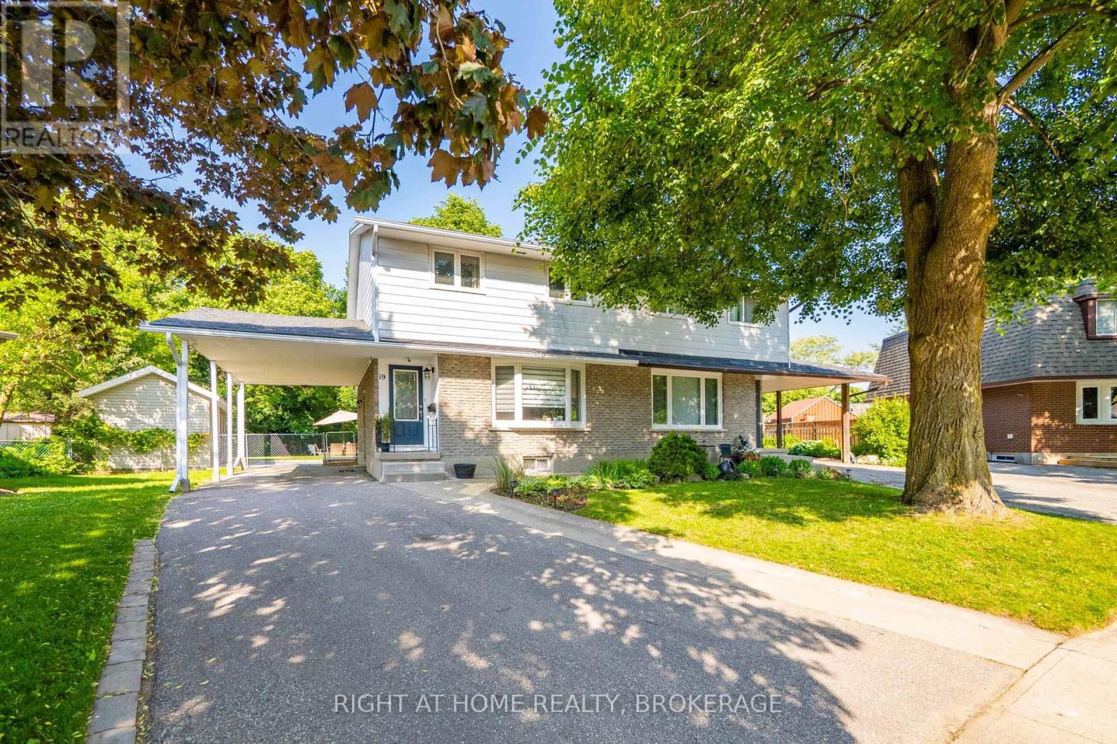 19 BEECHWOOD ROAD Image 1