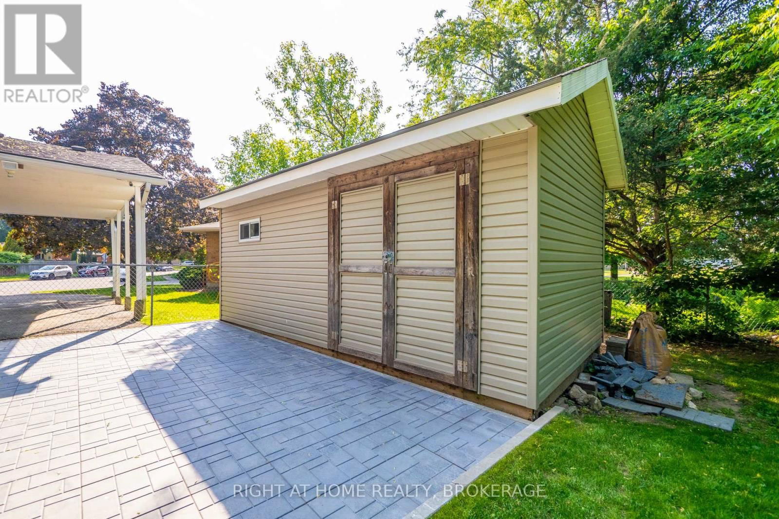 19 BEECHWOOD ROAD Image 31