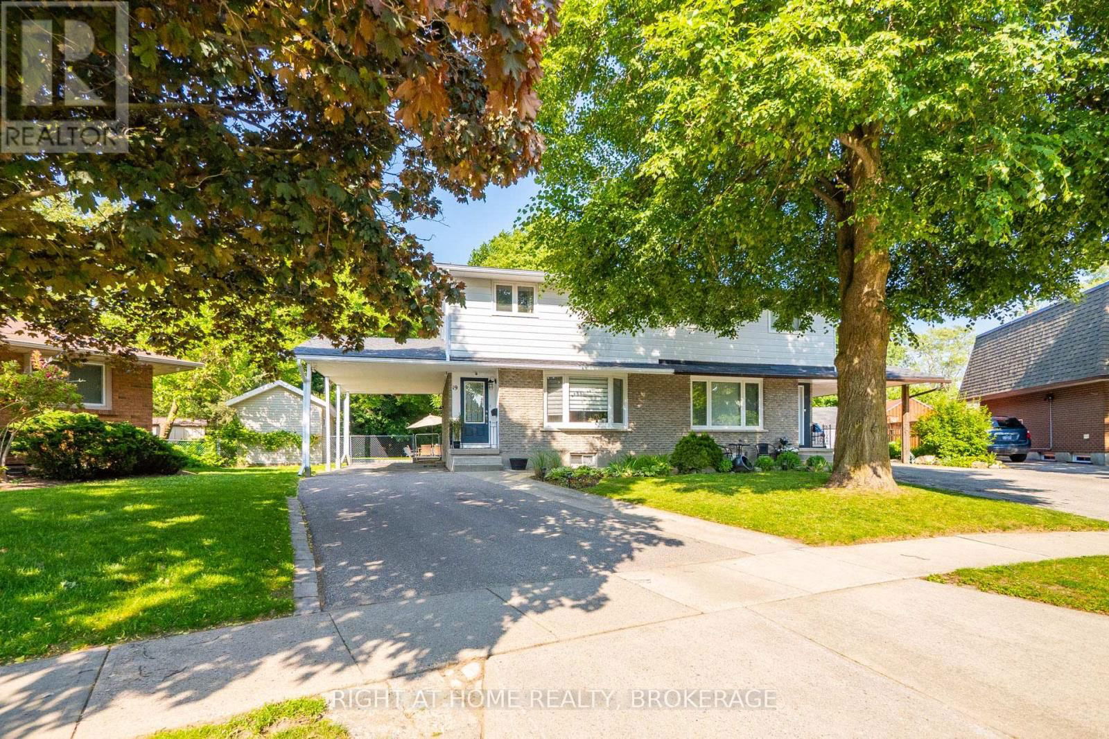 19 BEECHWOOD ROAD Image 46