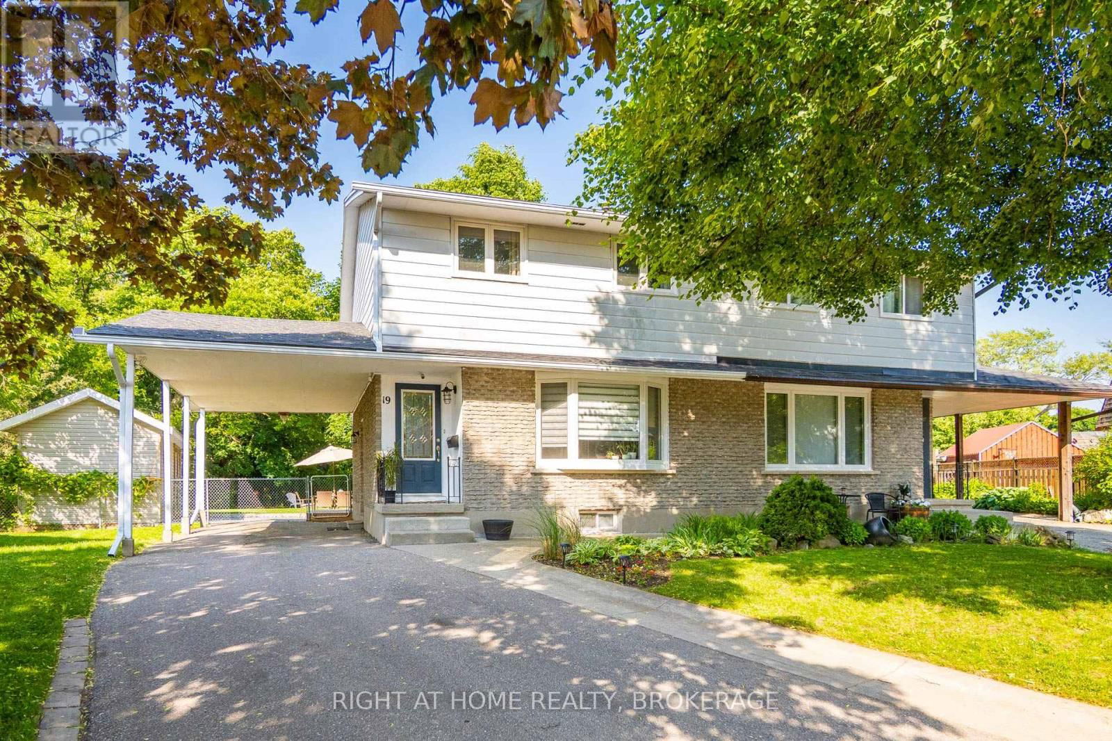 19 BEECHWOOD ROAD Image 49