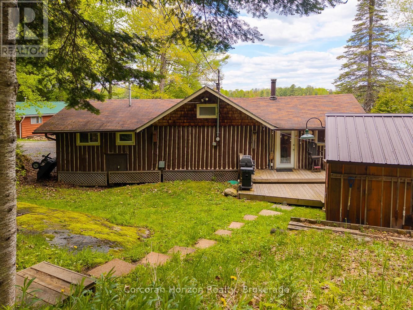 247 MAINHOOD ROAD Image 13