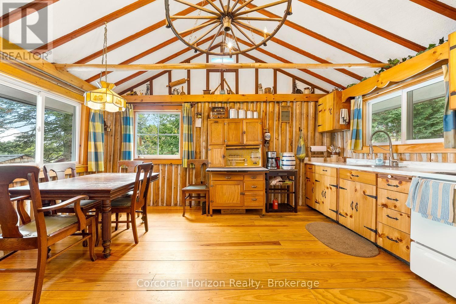 247 MAINHOOD ROAD Image 22