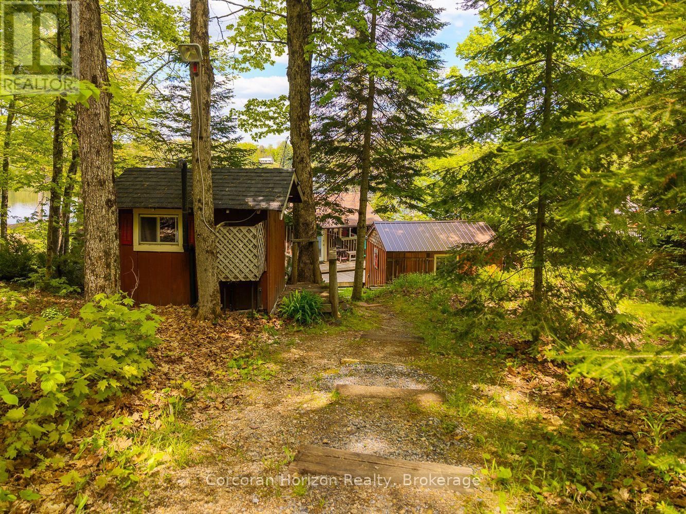 247 MAINHOOD ROAD Image 34