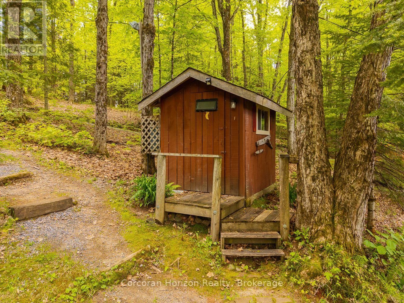 247 MAINHOOD ROAD Image 35