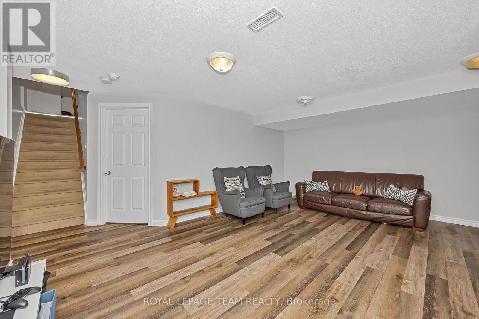 91 WHETSTONE CRESCENT Image 35