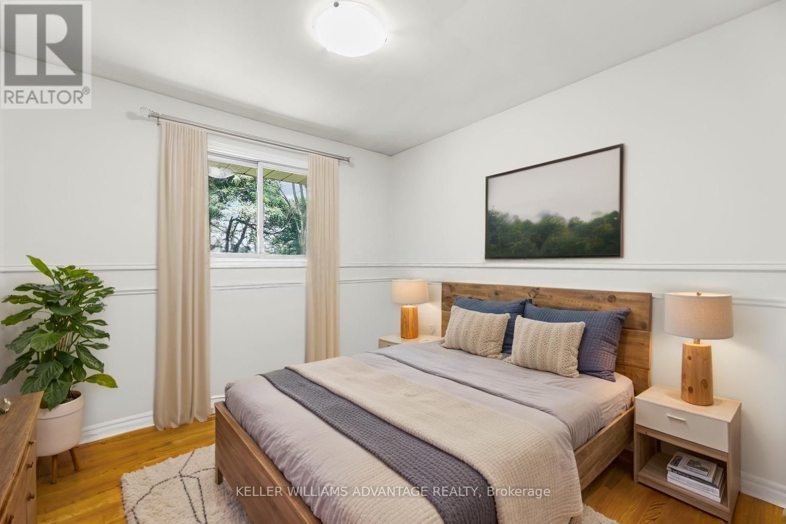 458 THREE VALLEYS CRESCENT Image 14