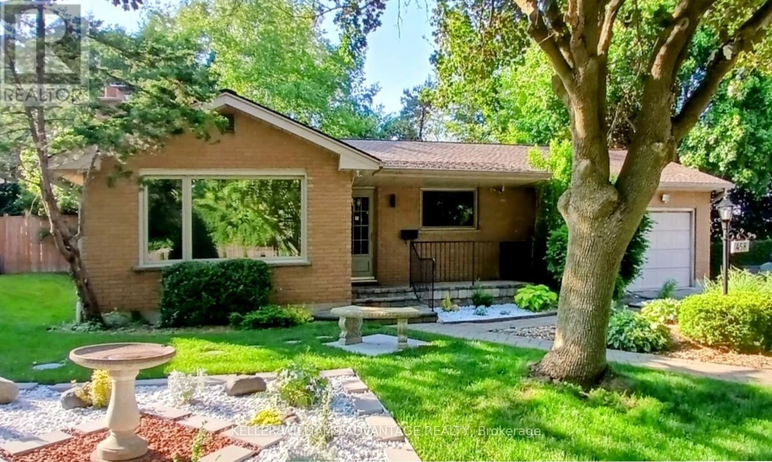 458 THREE VALLEYS CRESCENT Image 3