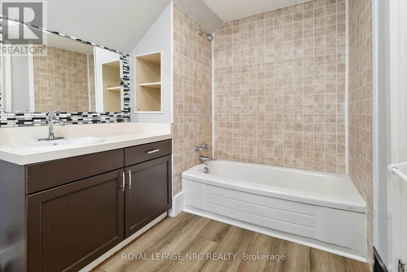 6334 CRAWFORD STREET Image 16