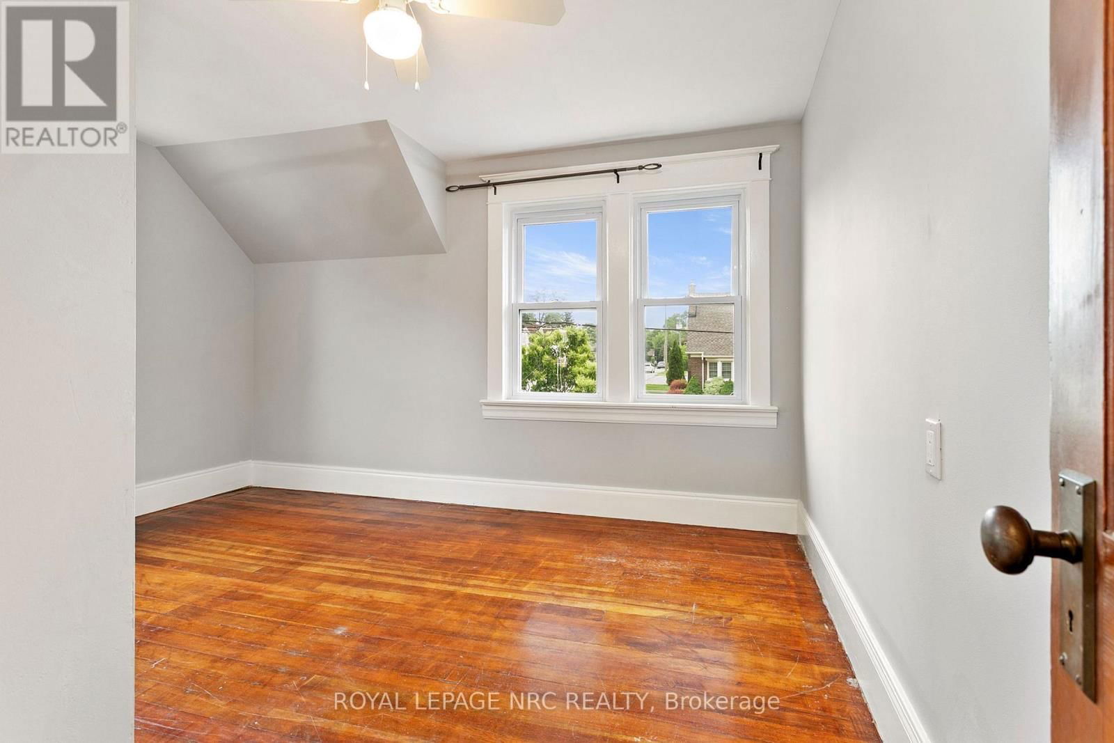 6334 CRAWFORD STREET Image 18