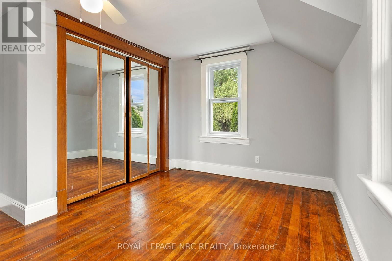 6334 CRAWFORD STREET Image 19