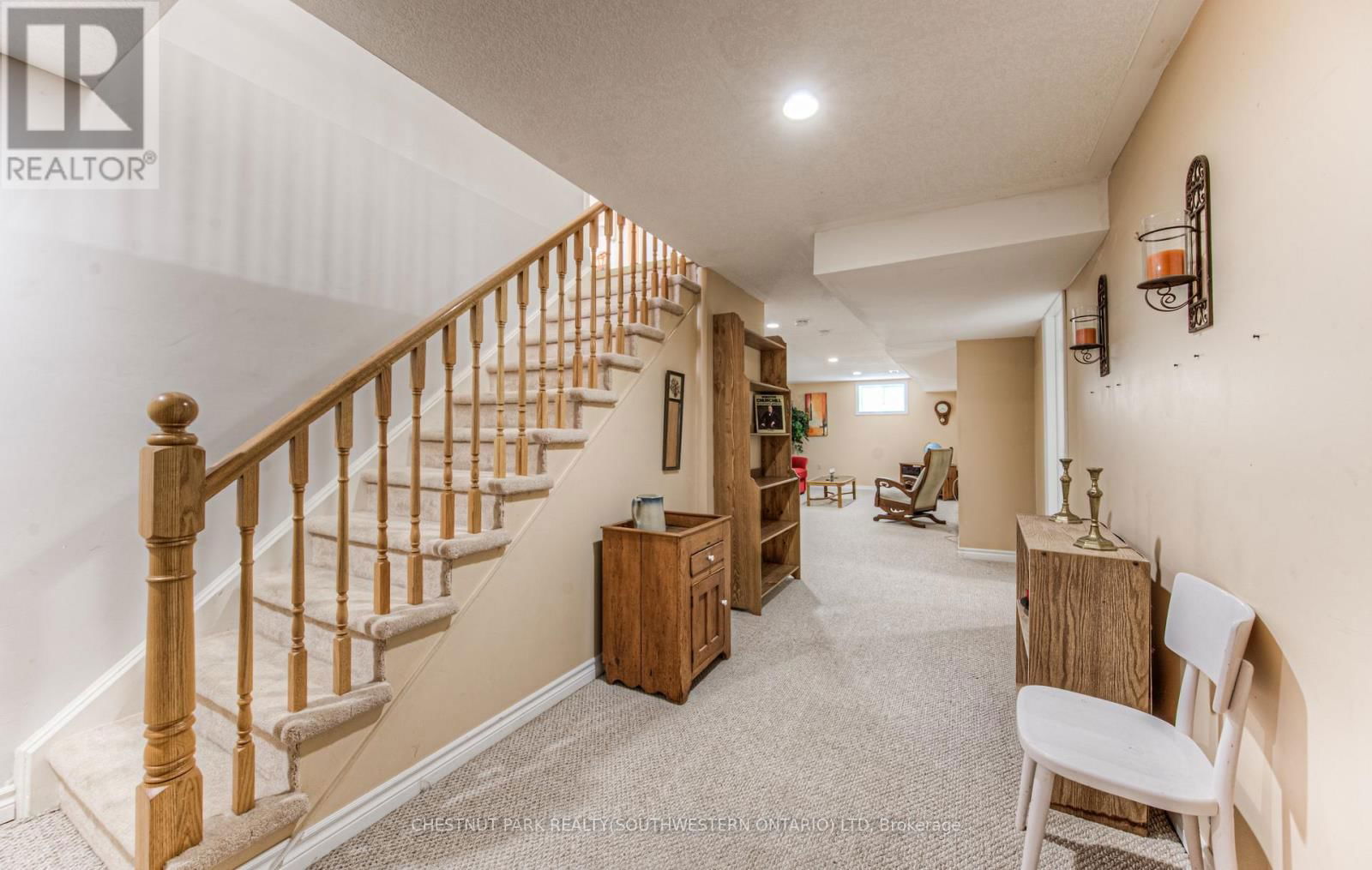 19 - 100 IDLE CREEK DRIVE Image 34
