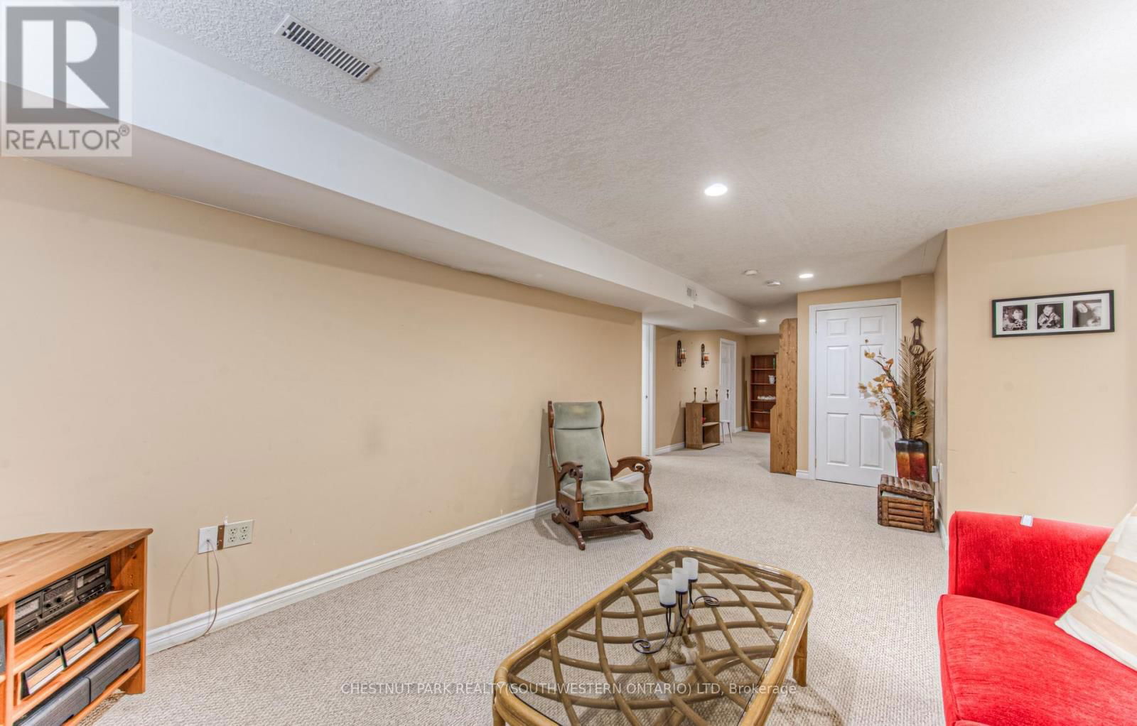 19 - 100 IDLE CREEK DRIVE Image 39