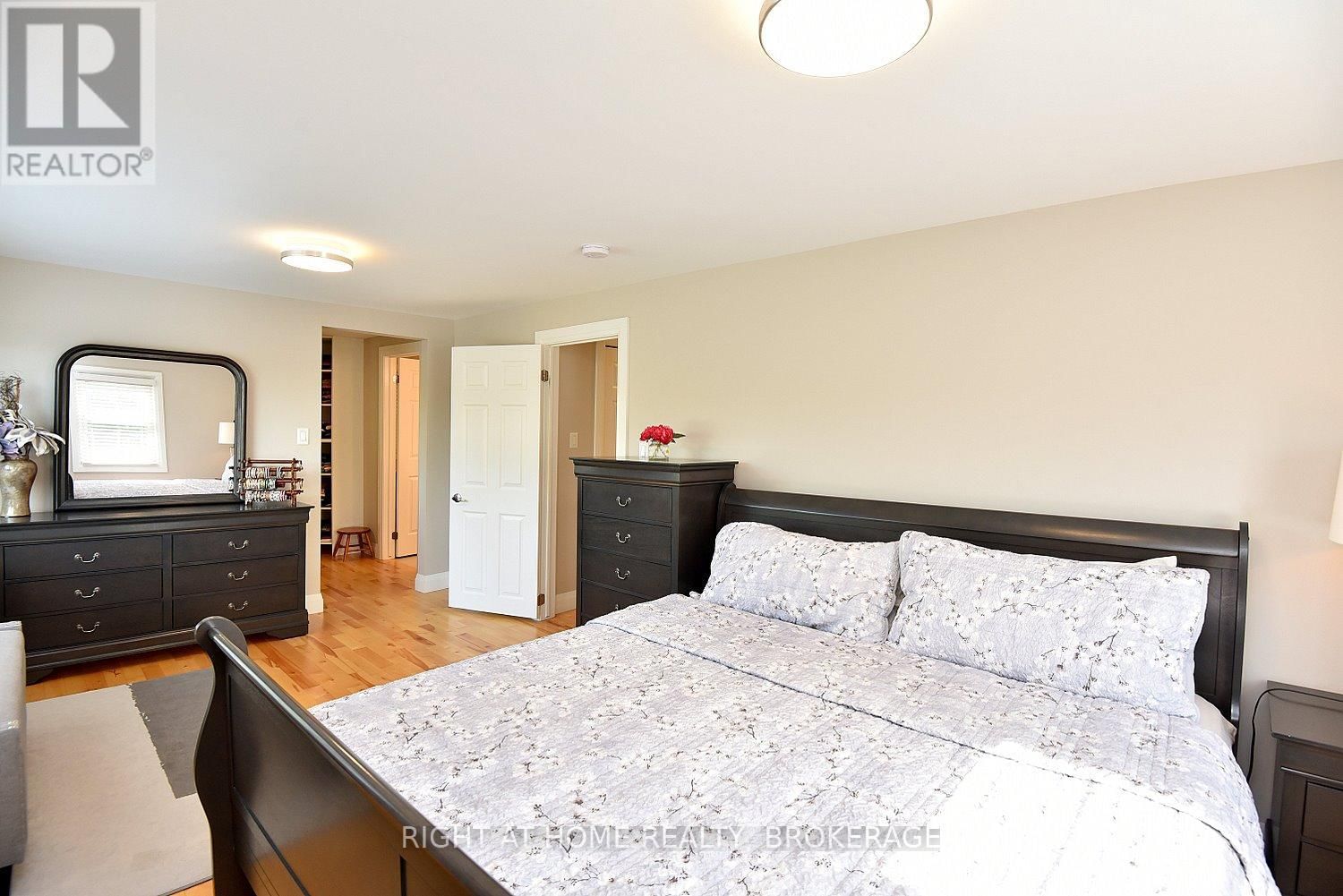 2030 GOVERNORS ROAD Image 21