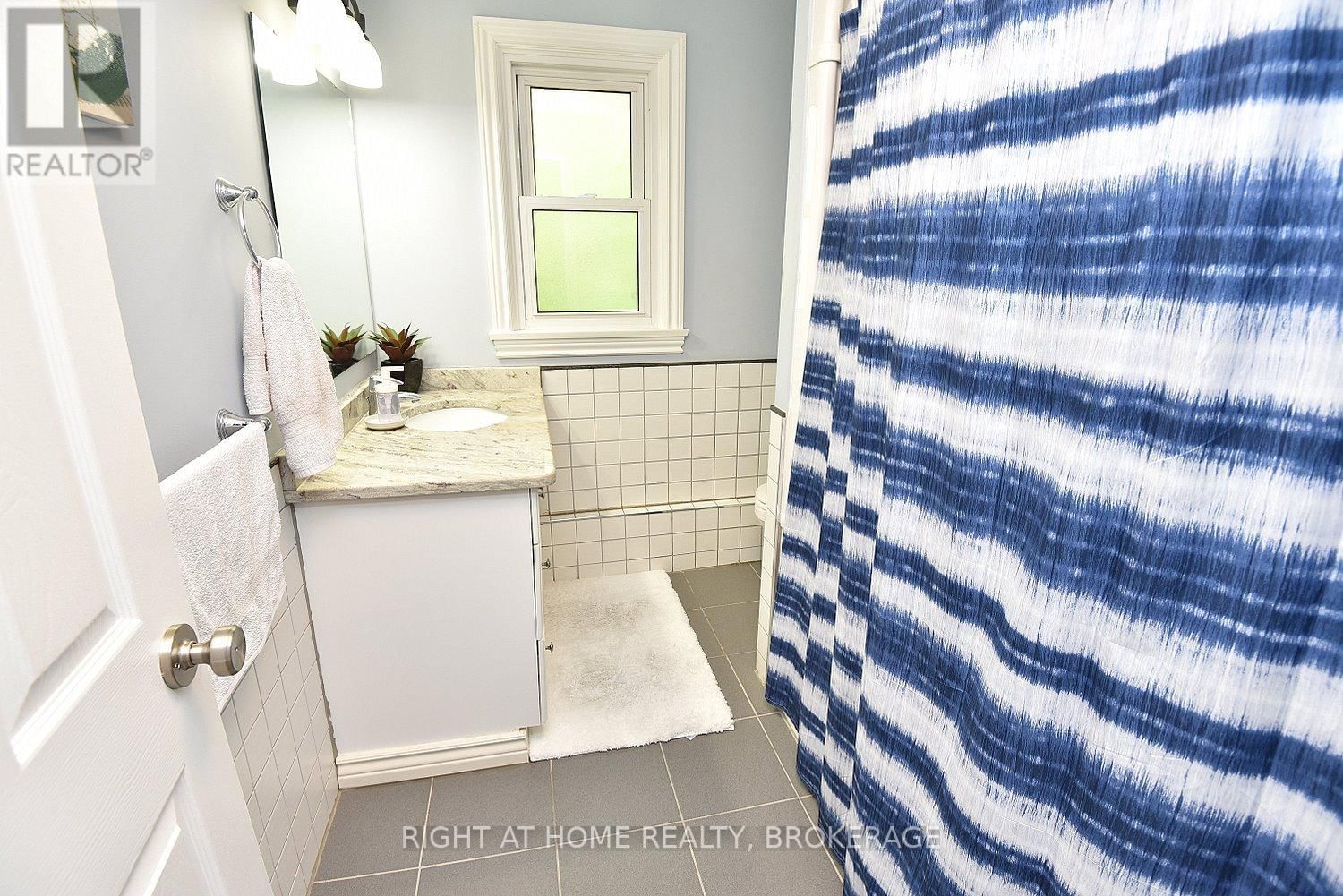 2030 GOVERNORS ROAD Image 32