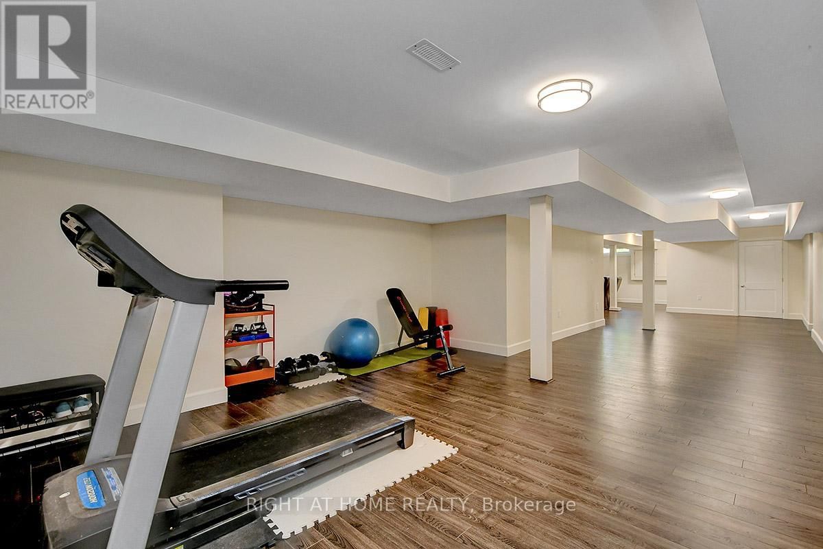 25 BREN MAUR ROAD Image 36