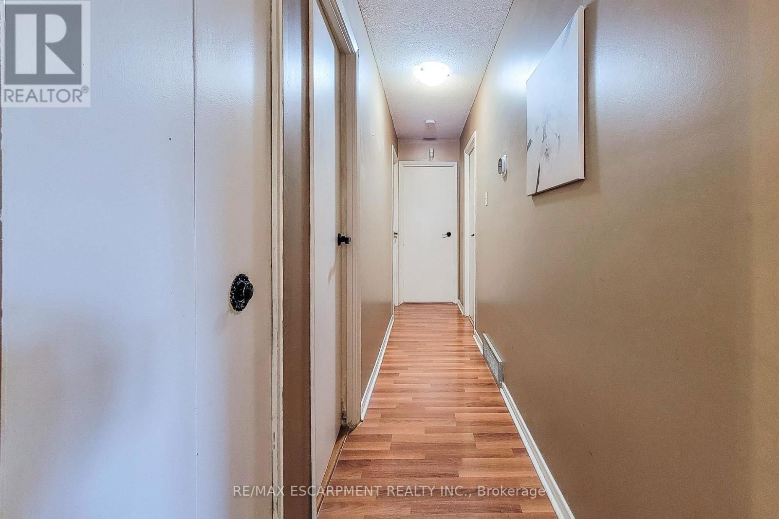 187 WENDOVER DRIVE Image 25