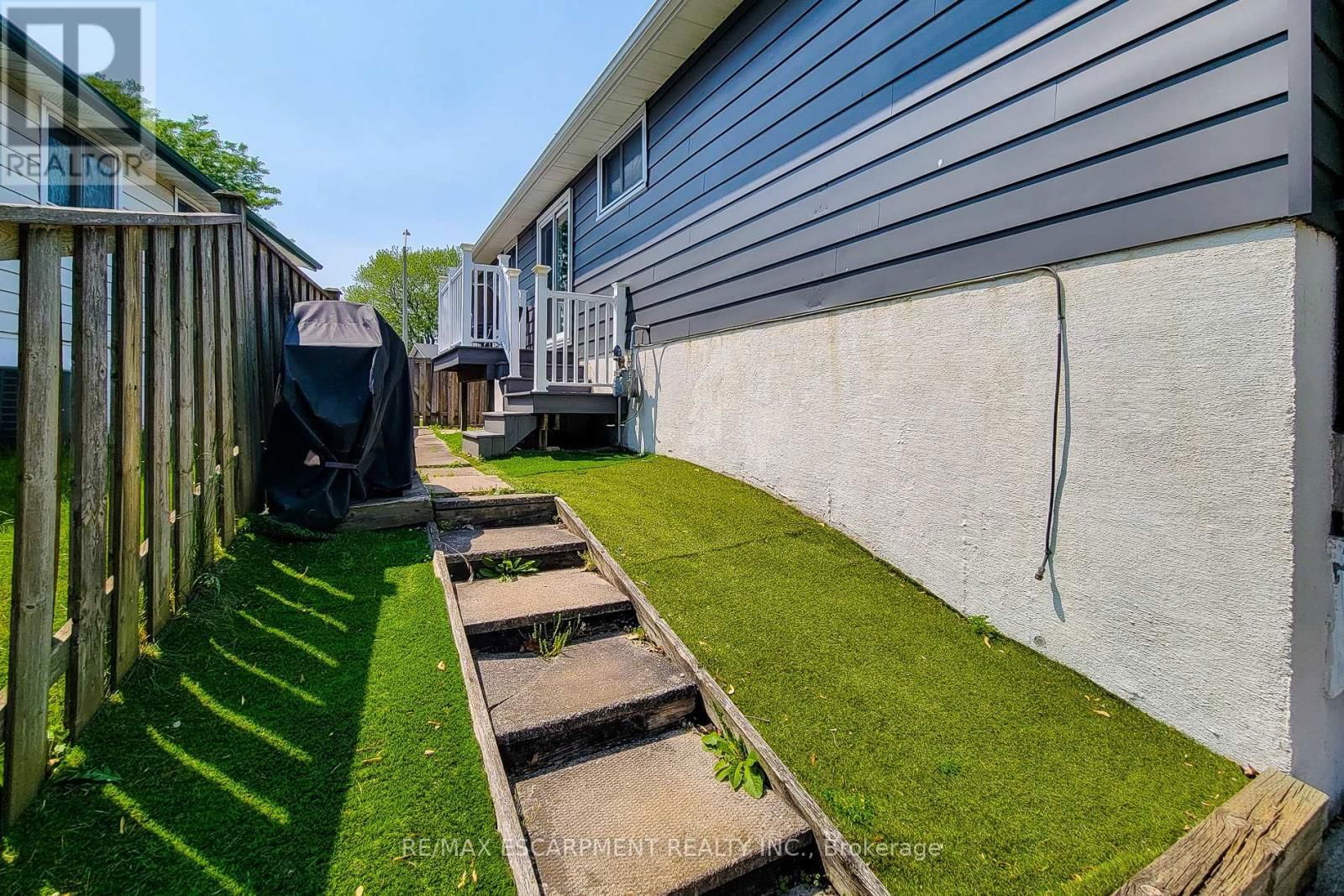 187 WENDOVER DRIVE Image 36