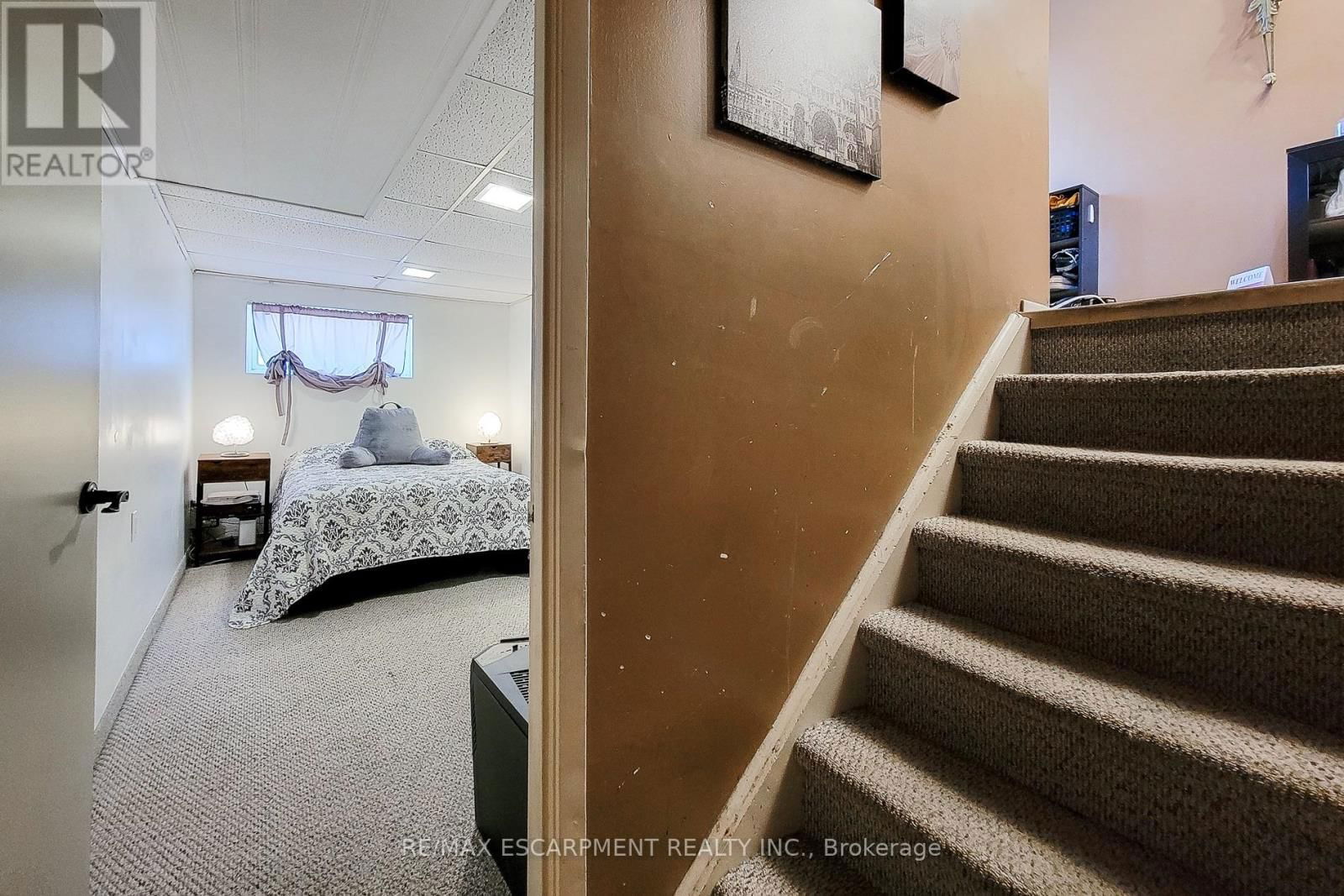 187 WENDOVER DRIVE Image 39