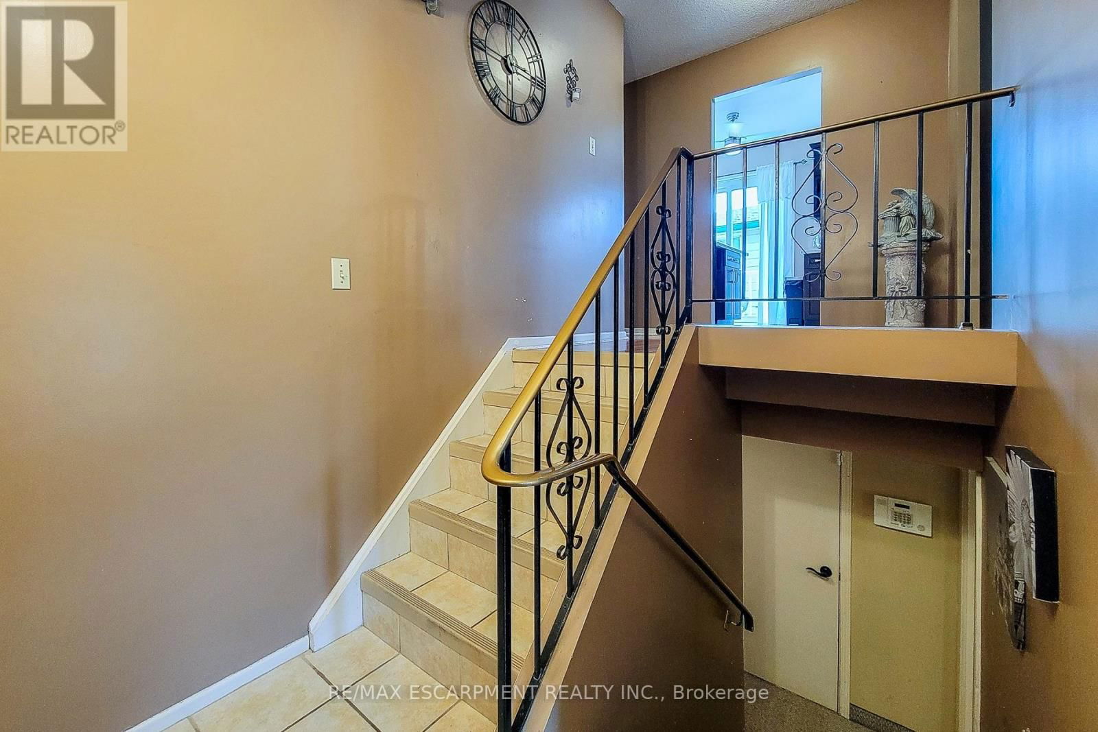 187 WENDOVER DRIVE Image 9
