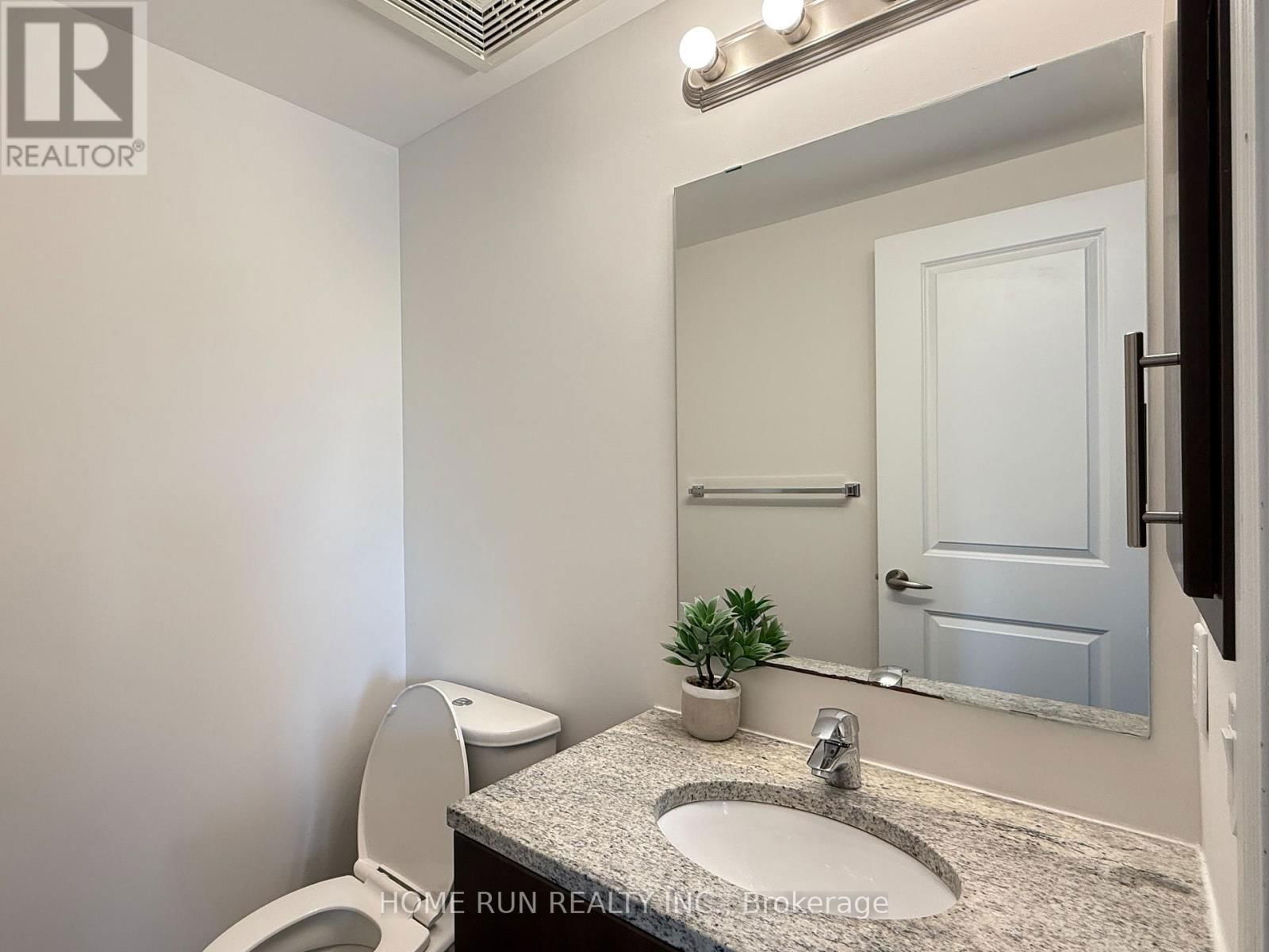 323 - 429 KENT STREET Image 13