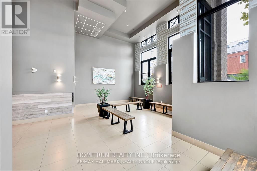 323 - 429 KENT STREET Image 3