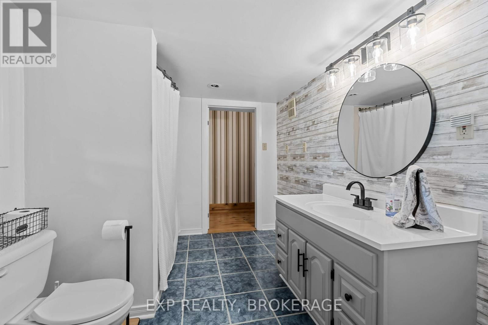 5525 RIDEAU ROAD Image 26