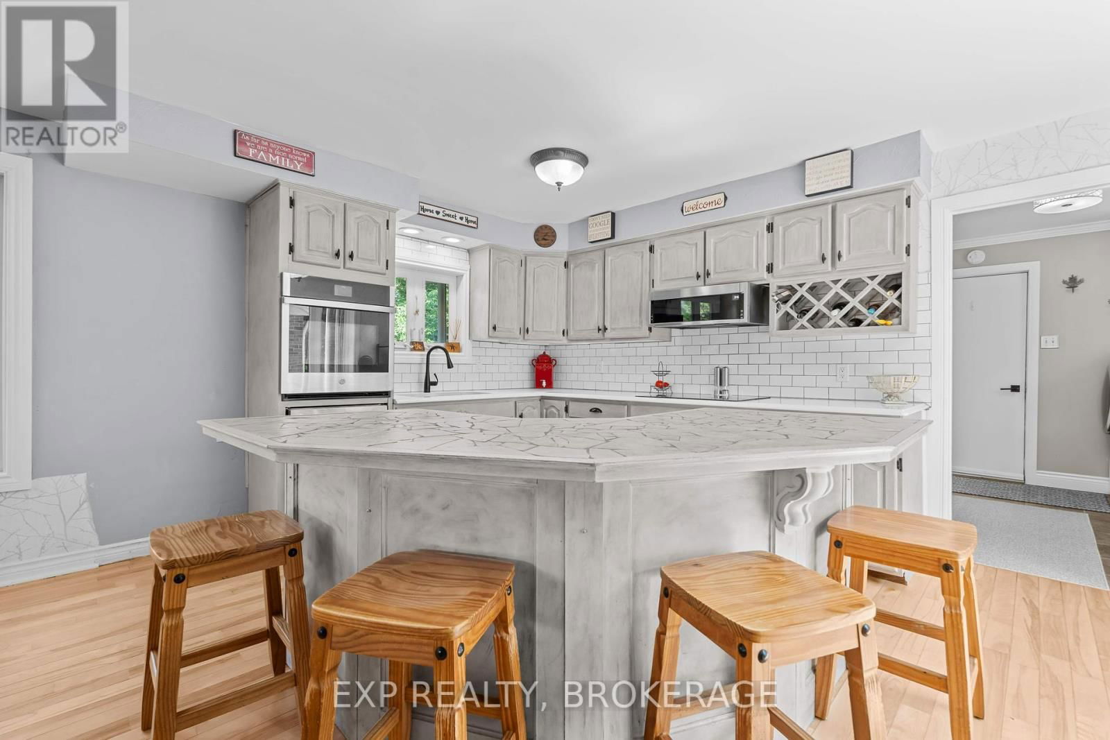 5525 RIDEAU ROAD Image 9