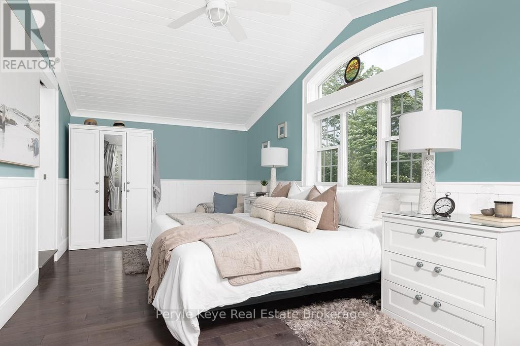 118 ROBIN ROAD Image 24