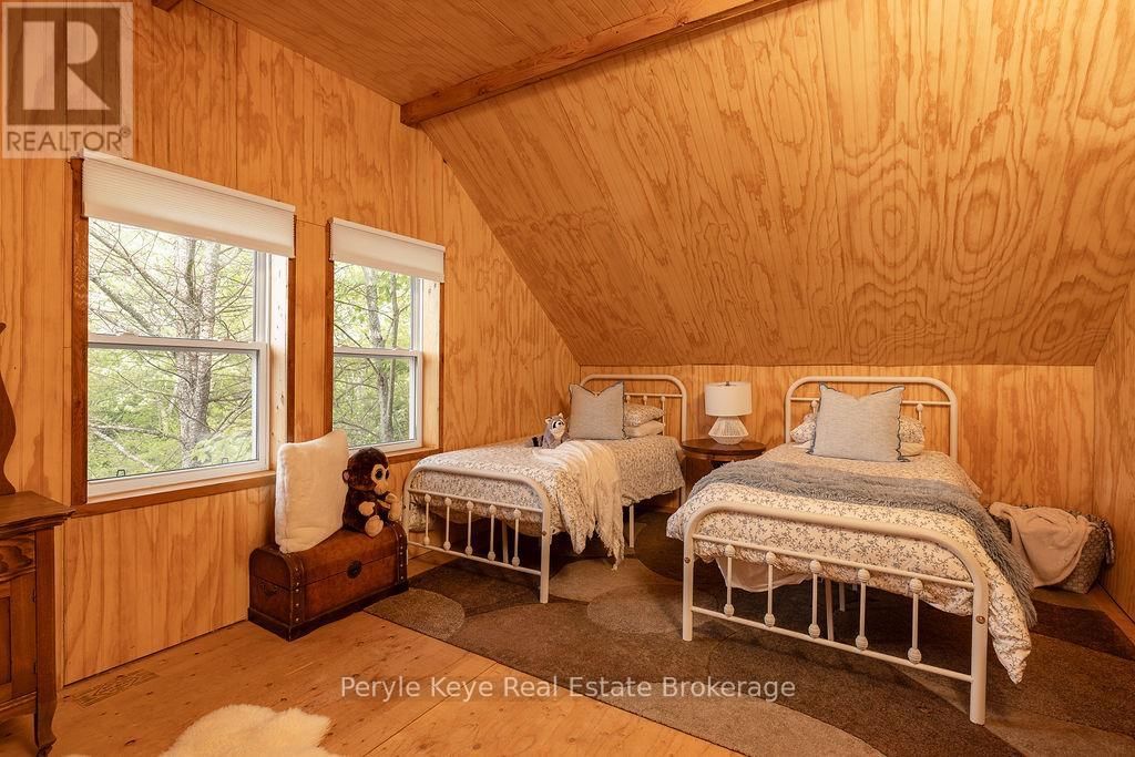 118 ROBIN ROAD Image 33