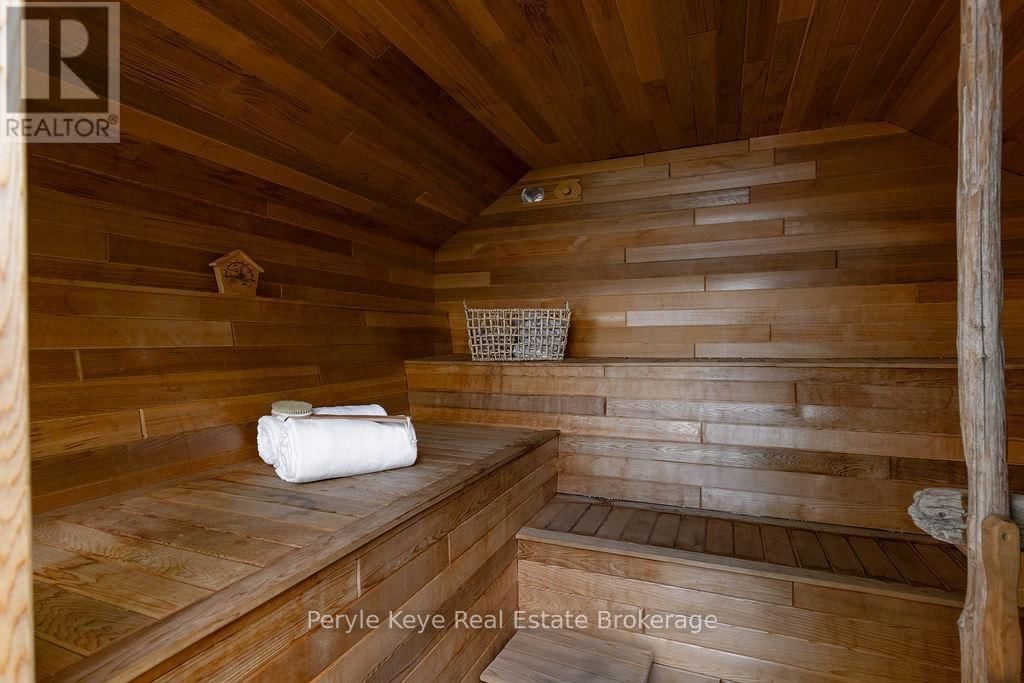 118 ROBIN ROAD Image 38