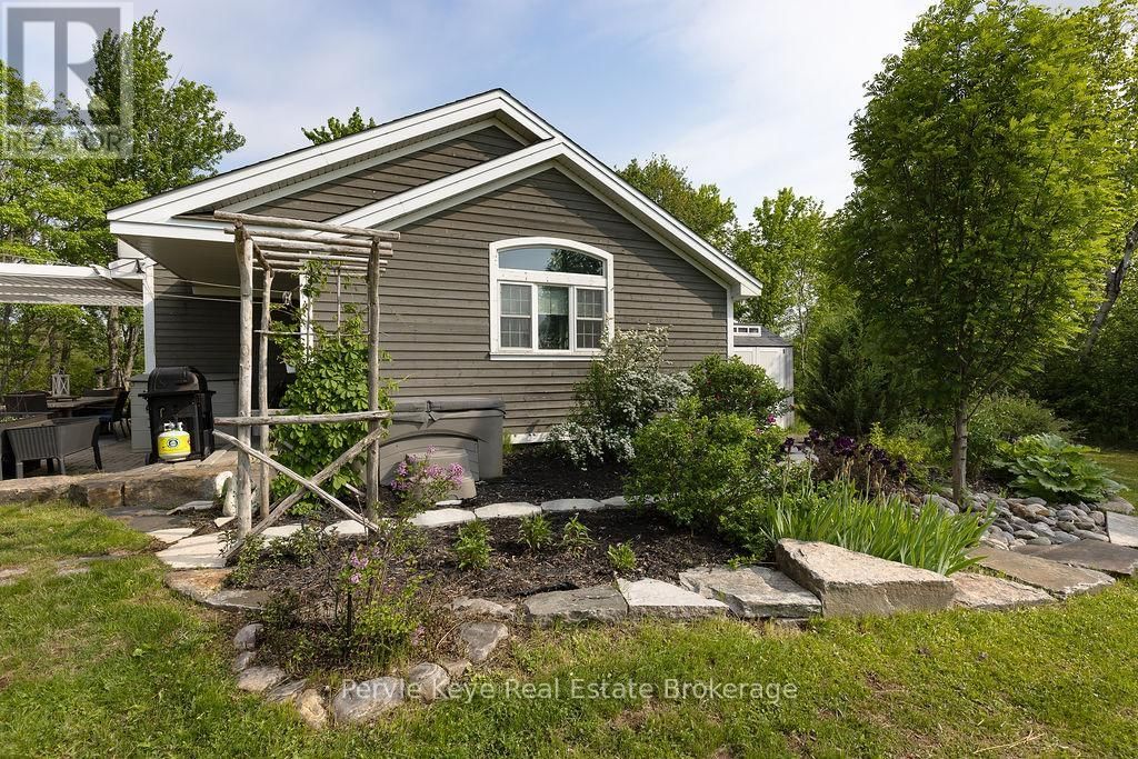 118 ROBIN ROAD Image 40