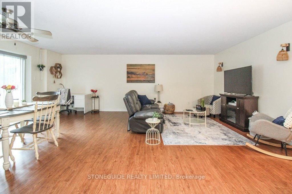 113 - 475 PARKHILL ROAD WEST Image 16