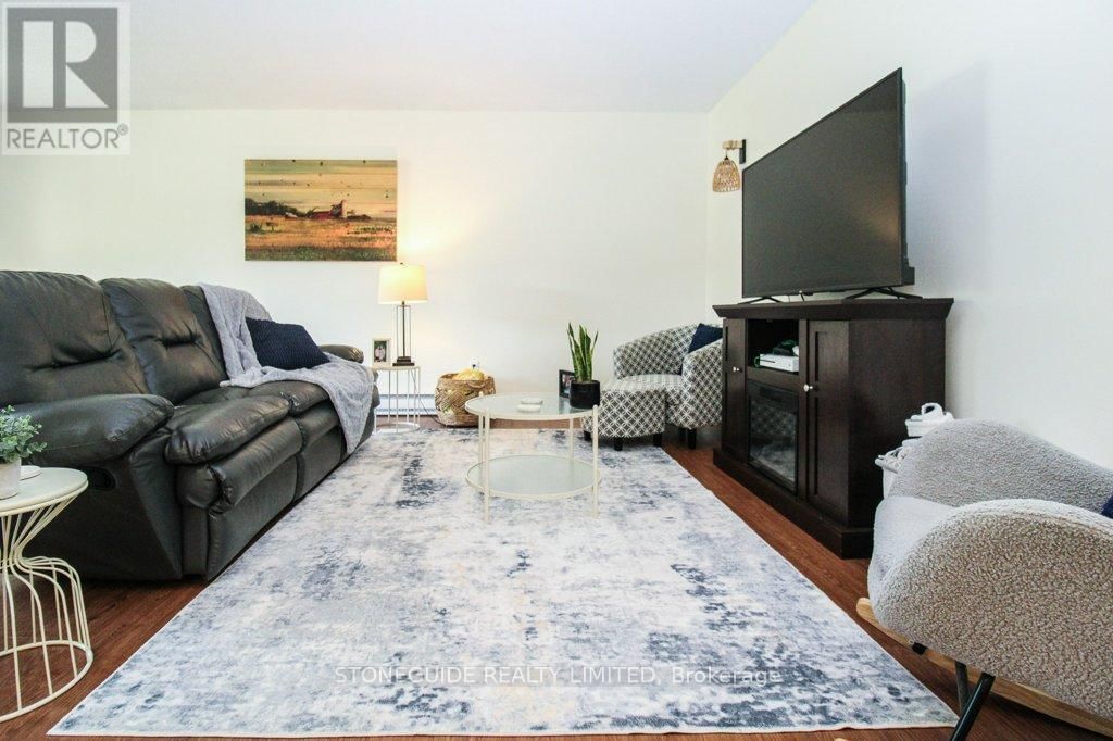 113 - 475 PARKHILL ROAD WEST Image 19