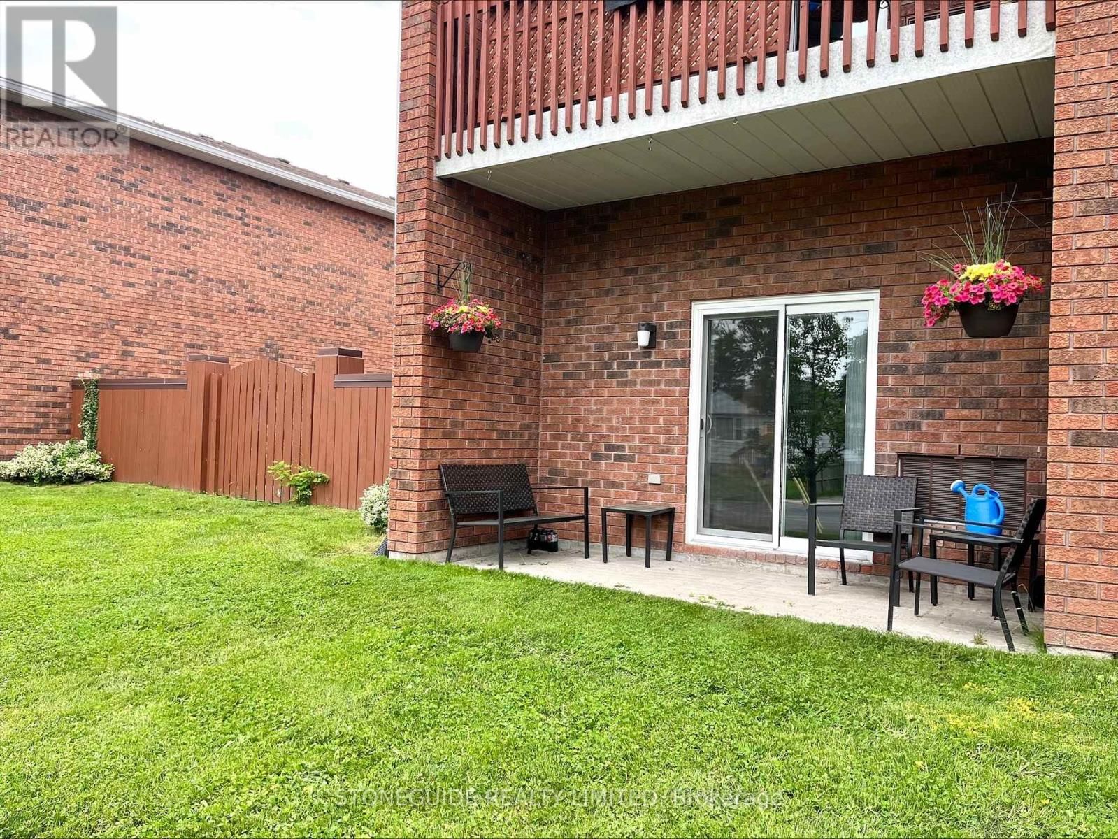 113 - 475 PARKHILL ROAD WEST Image 29